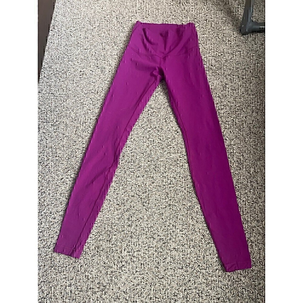 Lululemon Wunder Under Pant (Hi-Rise) - Picture 4 of 6